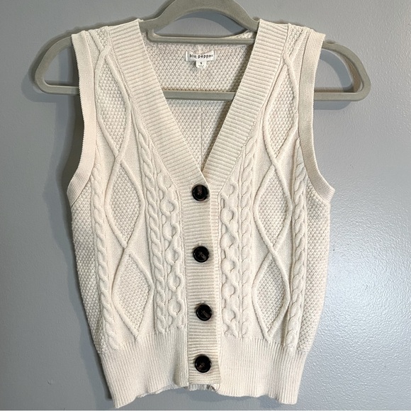Blu Pepper Jackets & Blazers - BLU PEPPER Women's Cable Knit Button Front Sweater Vest Cream color SZ/SM